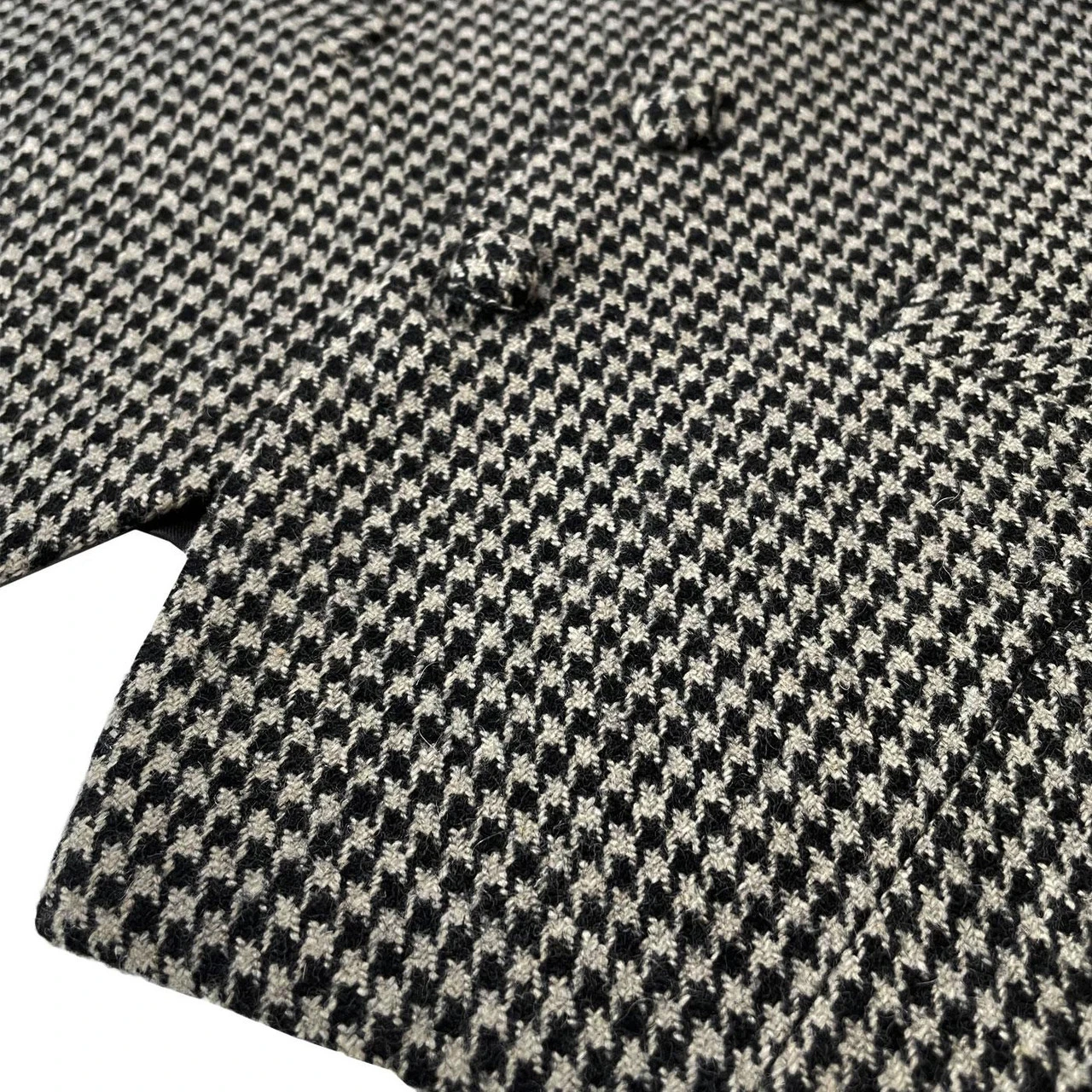 Dylan 60s Mod Dogtooth Waistcoat 4 Dylan 60s Mod Dogtooth Waistcoat - Image 2